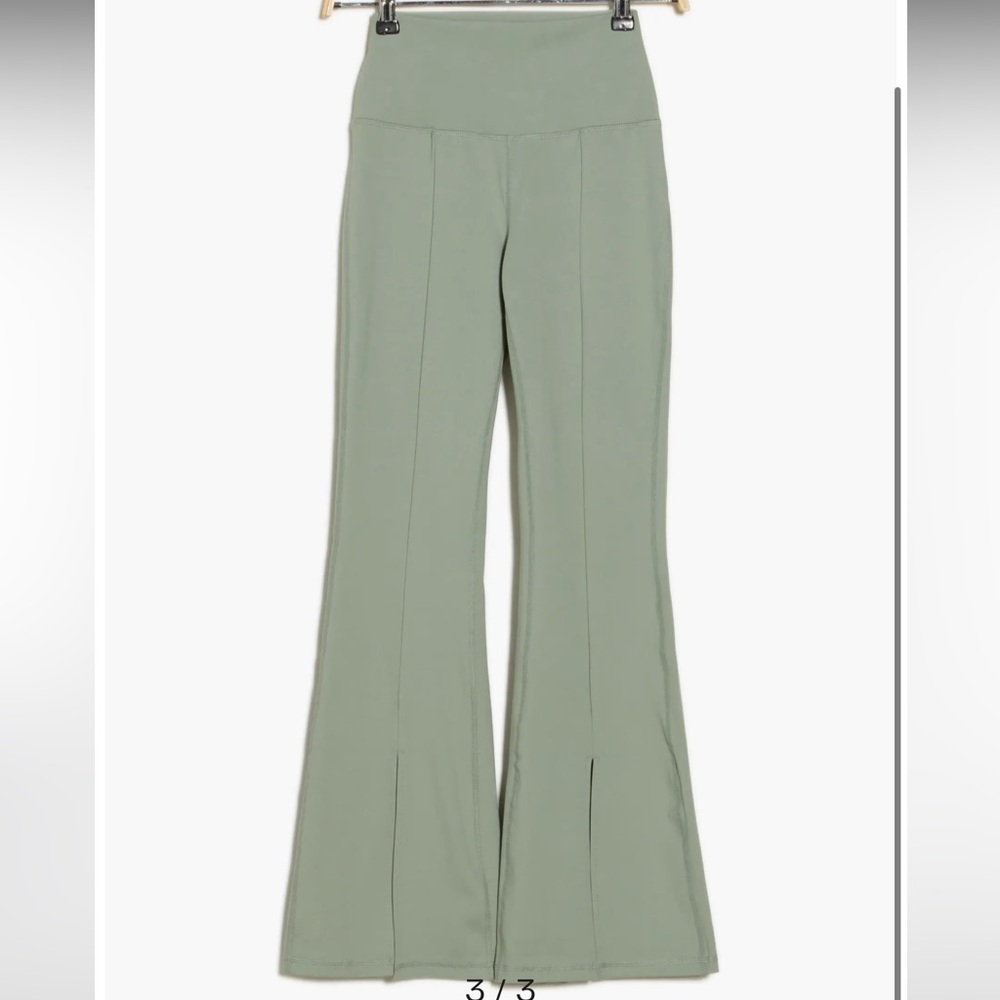 Yogalicious Flared Leggings